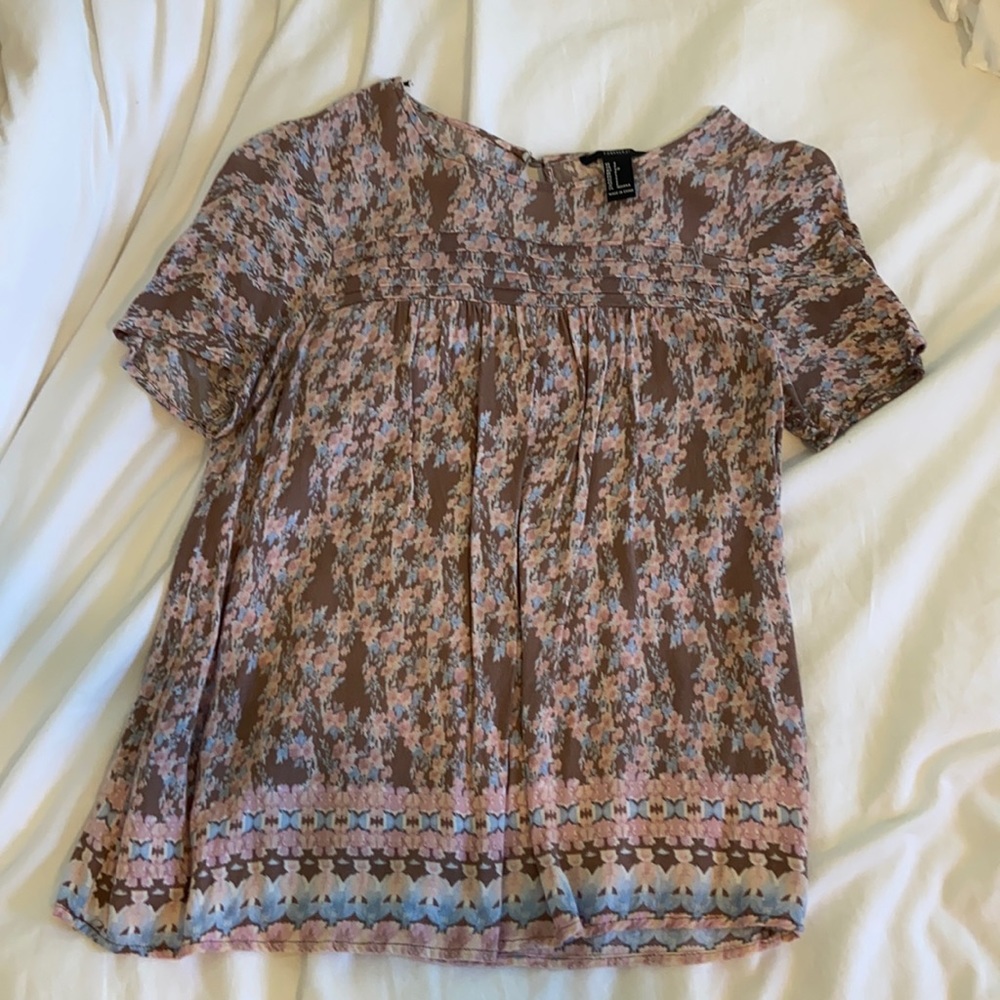 Forever 21 floral blouse